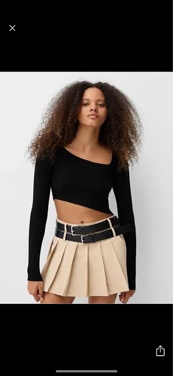BERSHKA ASİMETRİK FİTİLLİ KAZAK