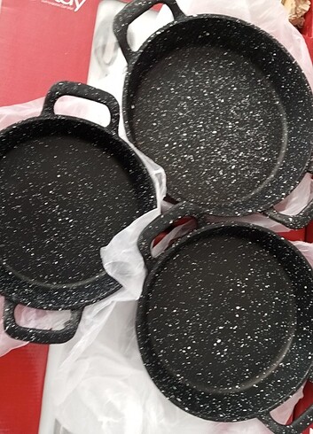3 lü döküm yumurta tavası 