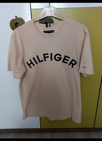 Tommy hilfiger tshirt