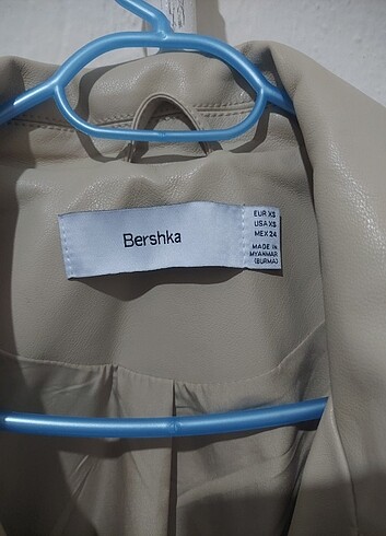 xs Beden Bershka Deri Ceket