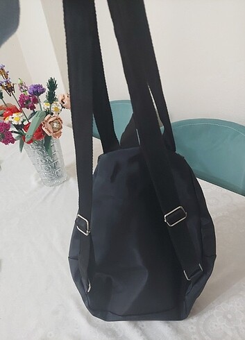 Sırt Çantası - Görsel 2