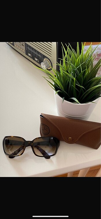 Rayban Kadın Güneş Gözlüğü