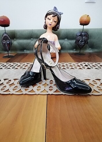Diğer 35 no siyah stiletto
