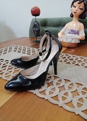 36 Beden 35 no siyah stiletto