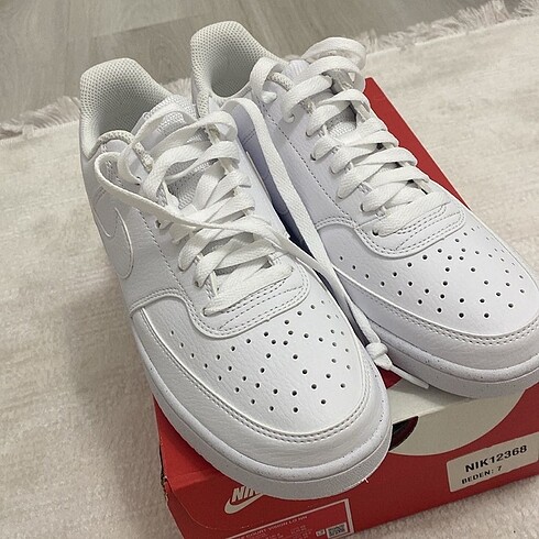 nike ayakkabı