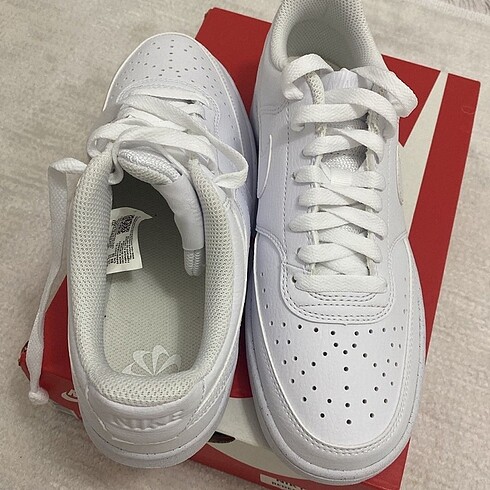 40 Beden nike ayakkabı