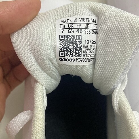 40 Beden Adidas ayakkabı