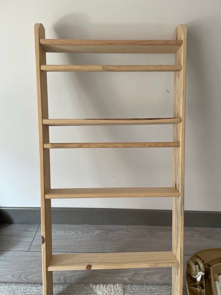 Bej Renkli Çocuk Rafı - Görsel 2