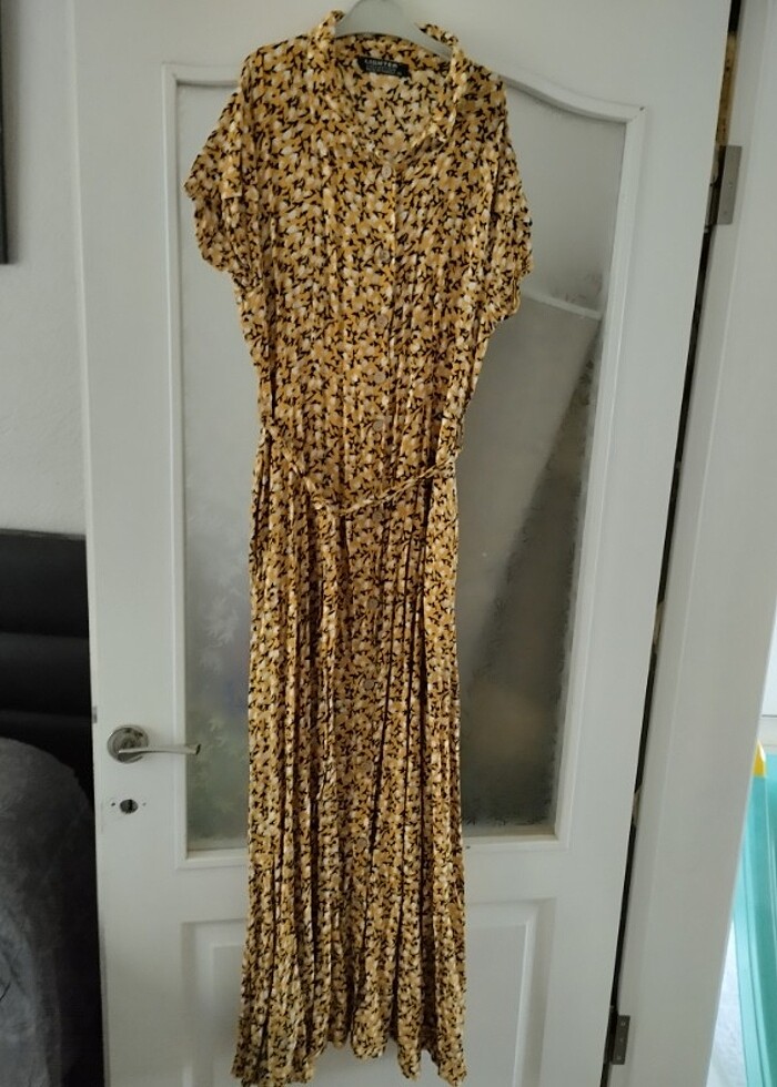 Yazlik kisa kol boydan elbise - Görsel 5