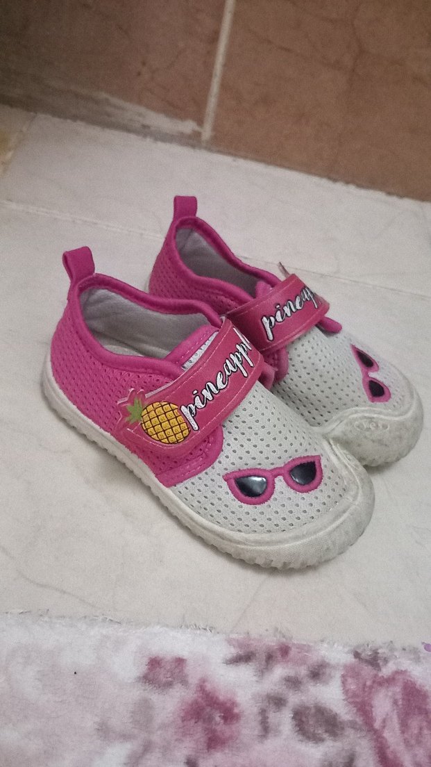 Kız Çocuk Pembe Baskılı Cırt Cırtlı Spor Ayakkabı - Görsel 4