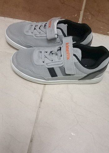 Gri Erkek Çocuk Spor Ayakkabı Kinetix - Görsel 2
