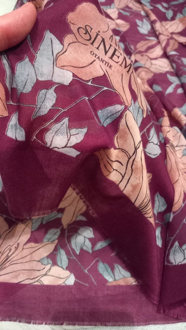 Bordo Çiçek Desenli Bohem Kadın Şal - Görsel 4