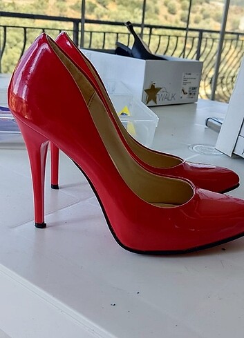 Kırmızı Stiletto Ayakkabı
