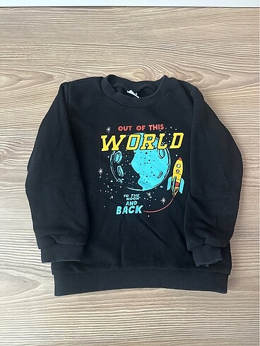 Sweatshirt
