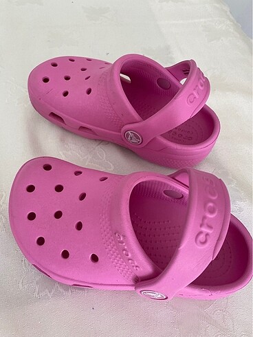 25 Beden Kız çocuk pembe crocs