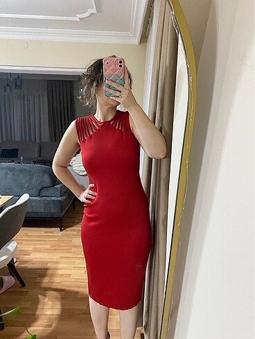 Kırmızı Midi Elbise