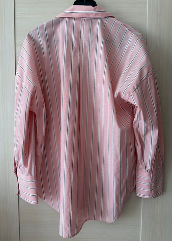 Düğmeli Pembe Çizgili Kadın Gömlek - Görsel 3