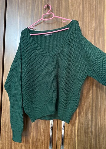 Yeşil V Yaka Kadın Kazak - Görsel 2