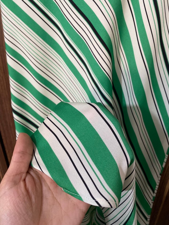 Zara Yeşil Çizgili Saten Uzun Etek - Görsel 3