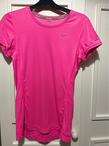 Nike Nike Tshrt