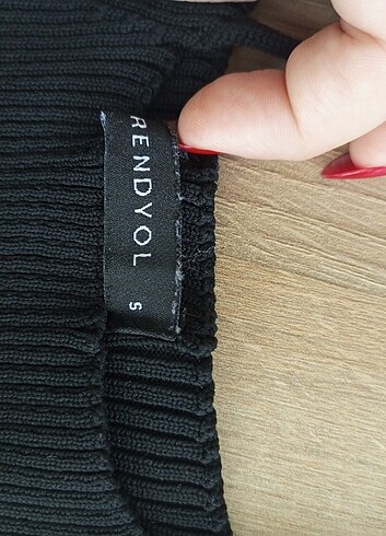 Trendyolmilla askılı crop
