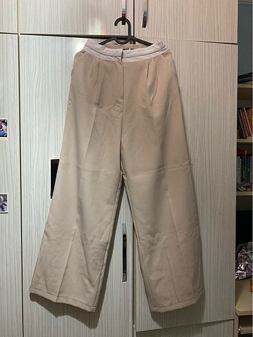 Krem rengi kumaş pantolon