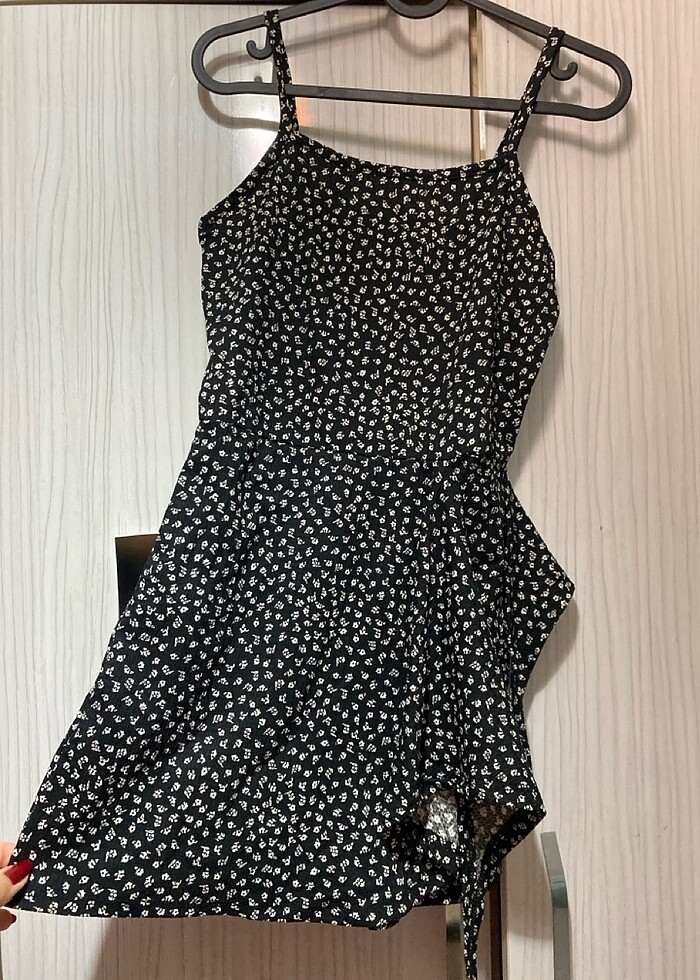 Askılı şort elbise - Görsel 2