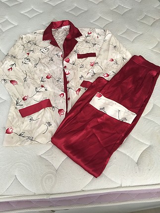 Pijama seti alt üst ve sabahlık