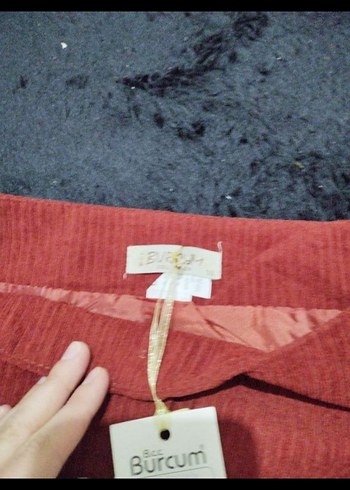 m Beden Düğmeli Uzun Kırmızı Kadın Etek