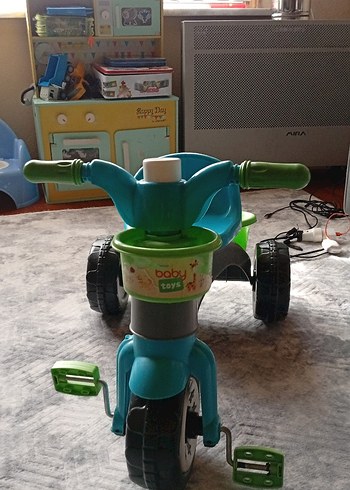 Renkli Yeşil Üç Tekerlekli Bisiklet - Görsel 2