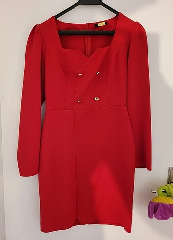 Kırmızı Vücudu Saran Mini Kısa Yırtmaçlı Resmi Elbise
