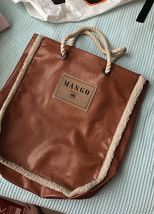 Mango -mango çanta-
