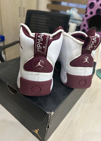 Beyaz Bordo Bağcıklı Basketbol Ayakkabısı - Görsel 2