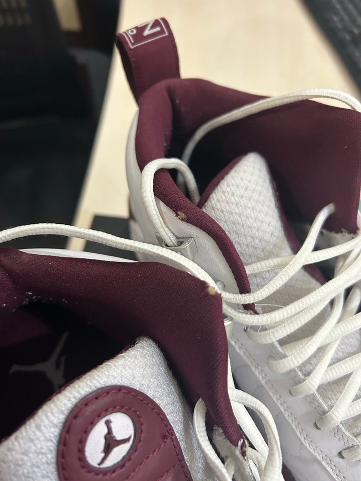 Beyaz Bordo Bağcıklı Basketbol Ayakkabısı - Görsel 4