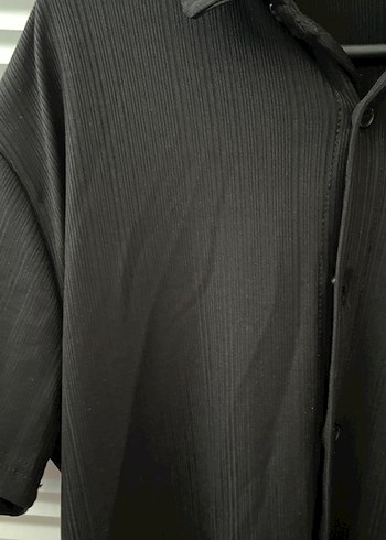 Düğmeli Siyah Kısa Kollu Erkek Gömlek - Görsel 2