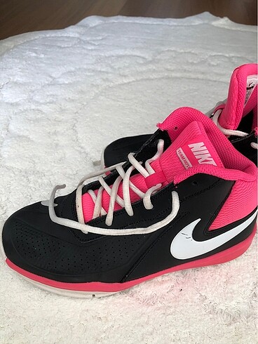 37 Beden pembe Renk Orijinal Nike spor