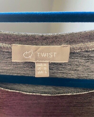 m Beden Twist tarz bluz iki kol arası 59 cm boy 55 cm