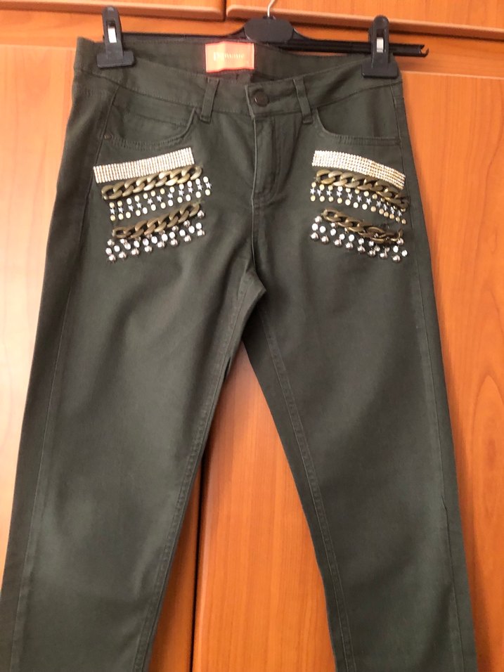 Zincir Detaylı İşlemeli Kadın Kot Pantolon - Görsel 2