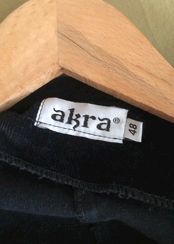 Düğmeli Siyah kadife Nakışlı Kadın Blazer - Görsel 7