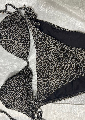 Yılan Desenli Kadın Bikini - Görsel 2