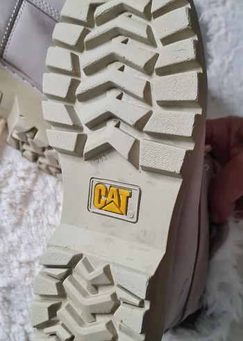 Kız Çocuk Beyaz Süet Tüylü Bot - Görsel 4