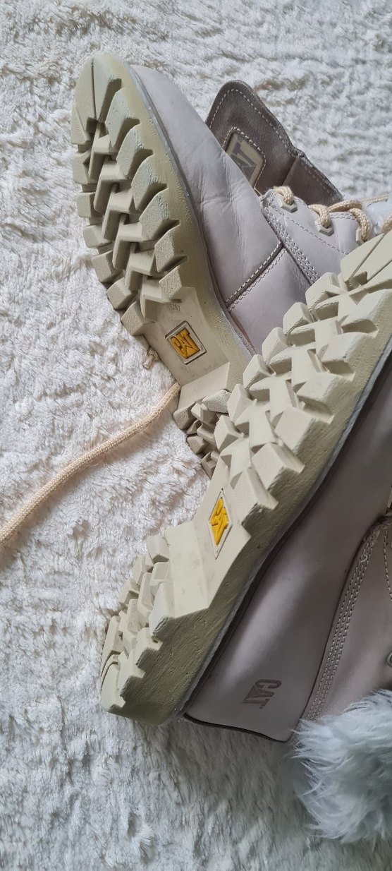 Kız Çocuk Beyaz Süet Tüylü Bot - Görsel 5