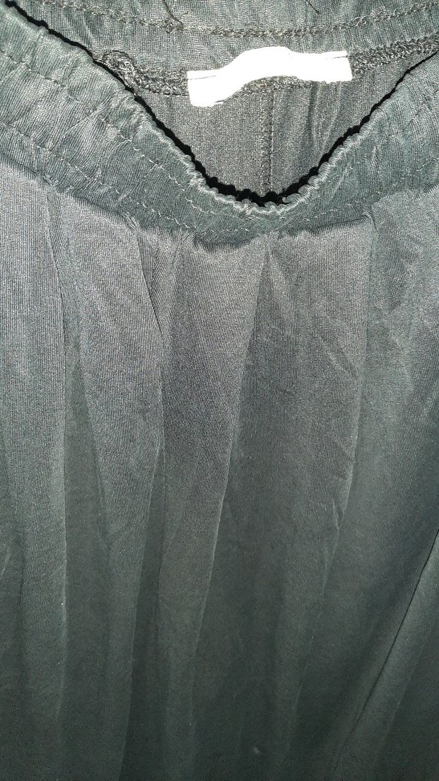 Siyah Kadın Salaş Saten Pantolon - Görsel 3