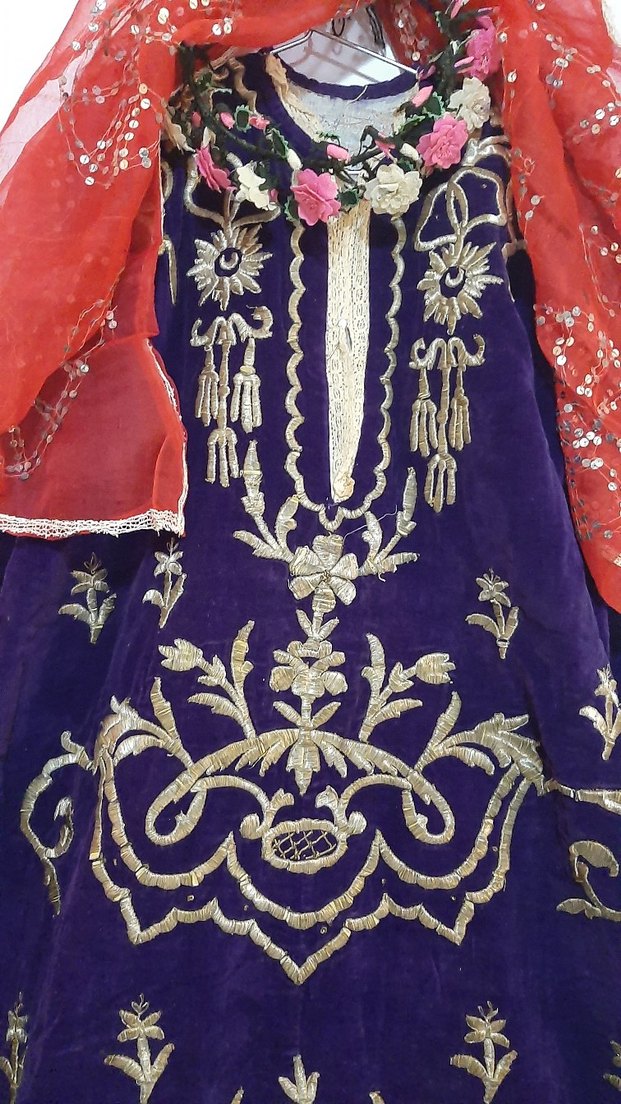 ANTIKA YORESEL.100 YILLIK bindalli gelinlik. - Görsel 2