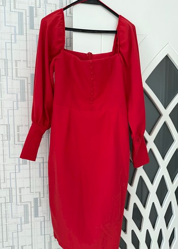 Düğmeli Uzun Kollu Kırmızı Kadın Elbise - Görsel 2