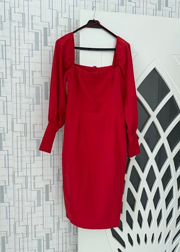 Düğmeli Uzun Kollu Kırmızı Kadın Elbise - Görsel 3