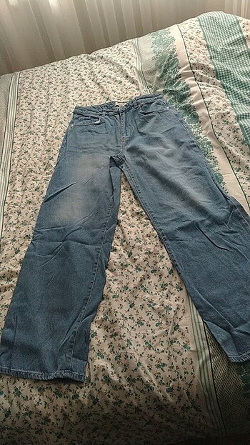 Wide leg jeans 