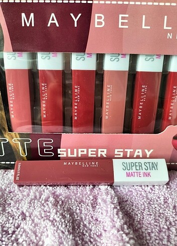 Maybelline super stay matte ınk ruj 10