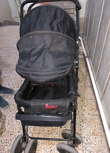 Diğer Beden Bebek arabasi