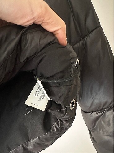 l Beden BERSHKA MONT